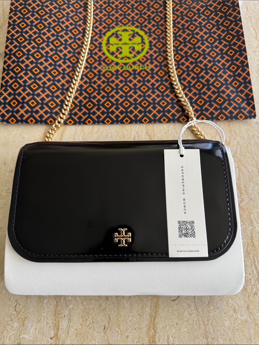NWT TORY BURCH Emerson Patent Chain Shoulder Bag - Picture 3 of 13